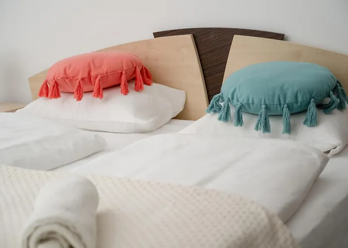 Białowieska Z Aneksem Kuchennym I Balkonem By Renters Apartament